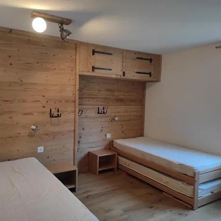 Haus Rhaetikon 1. Og, Links Apartamento