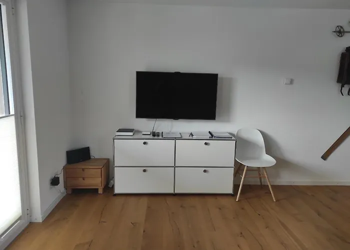 Haus Rhaetikon 1. Og, Links Давос