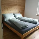 Haus Rhaetikon 1. Og, Links Appartement