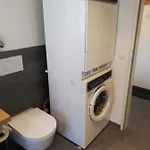 Haus Rhaetikon 1. Og, Links * Davos