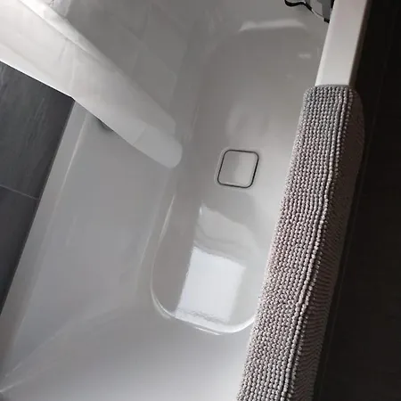 Apartmán Haus Rhaetikon 1. Og, Links *