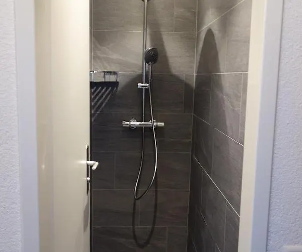 Apartmán Haus Rhaetikon 1. Og, Links *